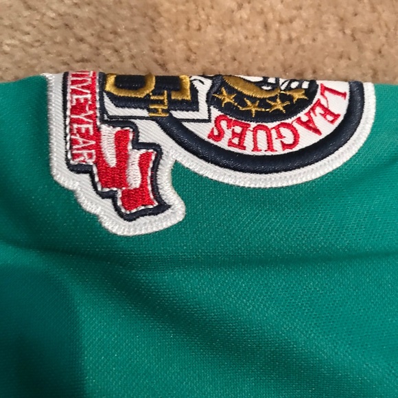 Ken Griffey Jr Seattle Mariners Jersey NWT Mens XL 1995 Home Green! - Picture 8 of 12